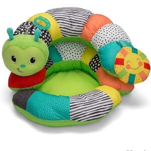 Infantino Prop-a-Pillar tummy time pillow